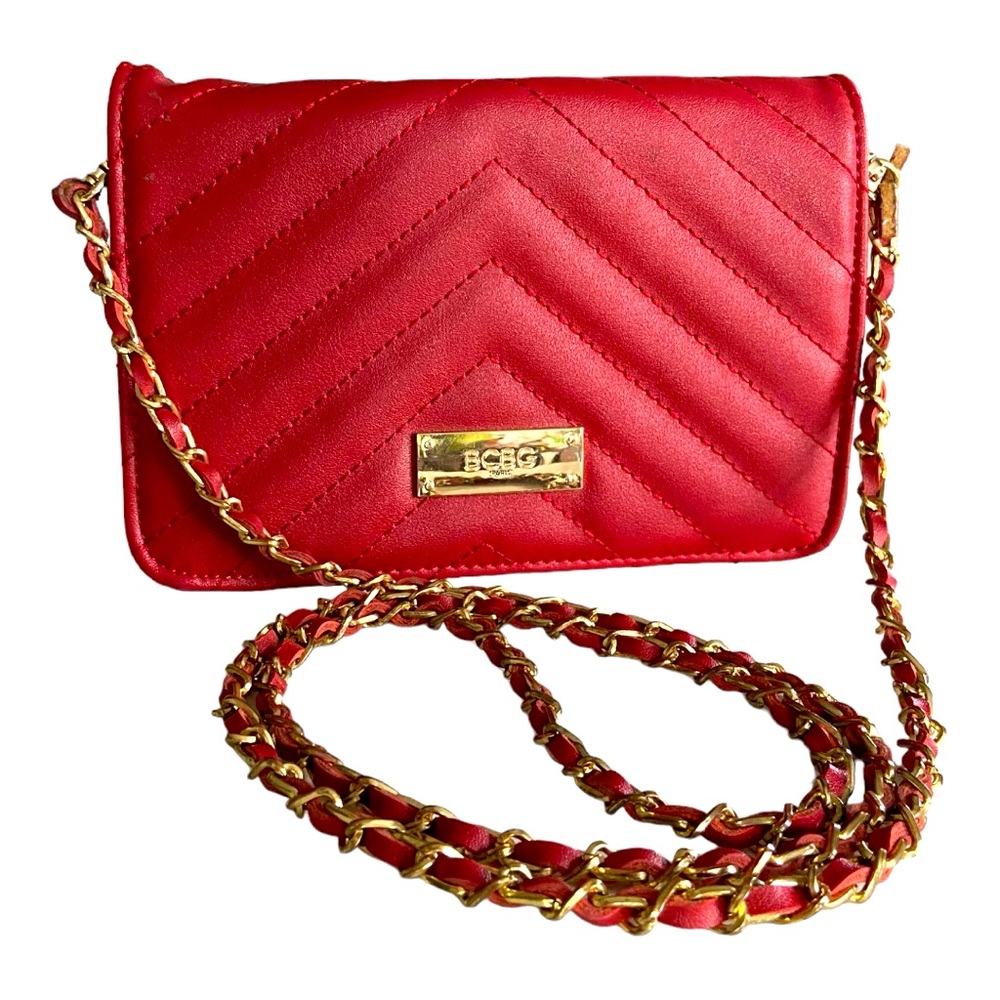 BCBG PARIS  Red Cross body bag.